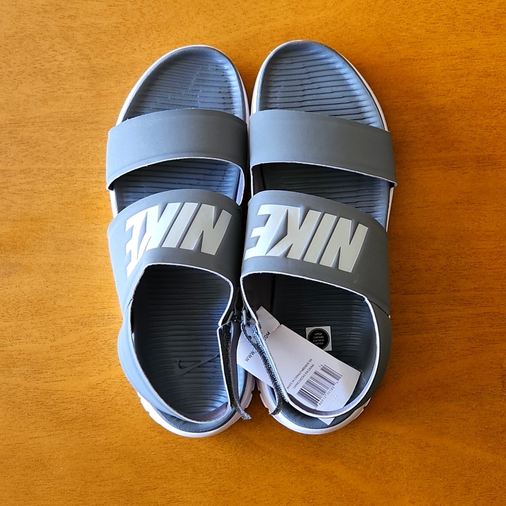 Nike Tanjun Sandal